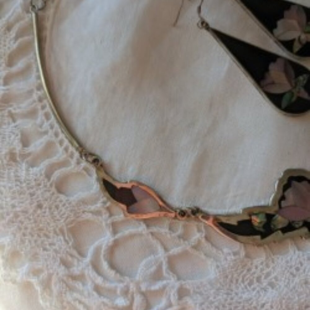 Mexico Alpaca Silver Black Inlay Abalone Necklace and Earring set - Picture 6 of 12